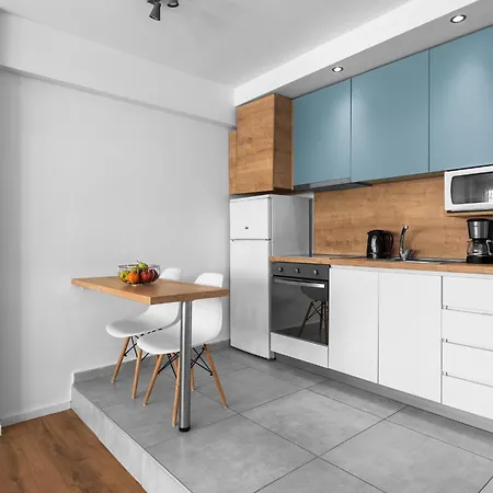 Civique, Nilie Hospitality Mgmt * Thessaloniki